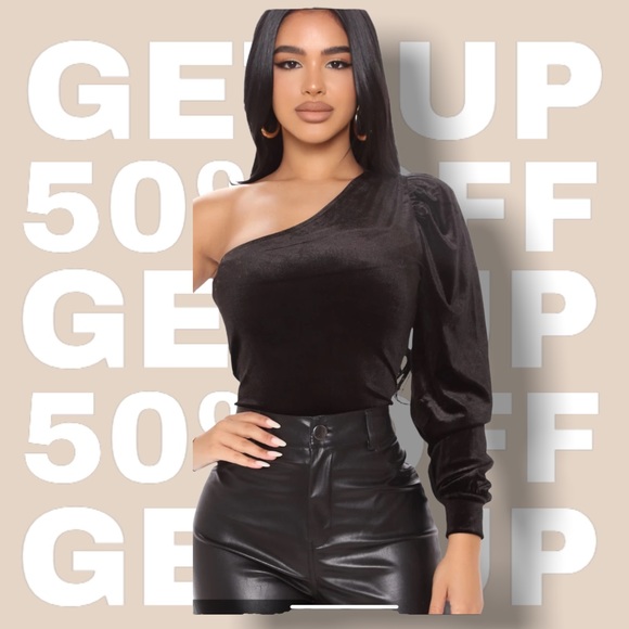 Match My Energy Velvet Bodysuit- Black, Size Small - Picture 6 of 13